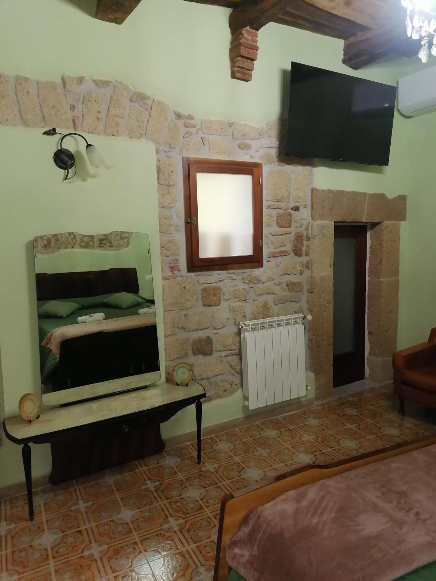 Appartamento Casa Del Ghetto Pitigliano Esterno foto